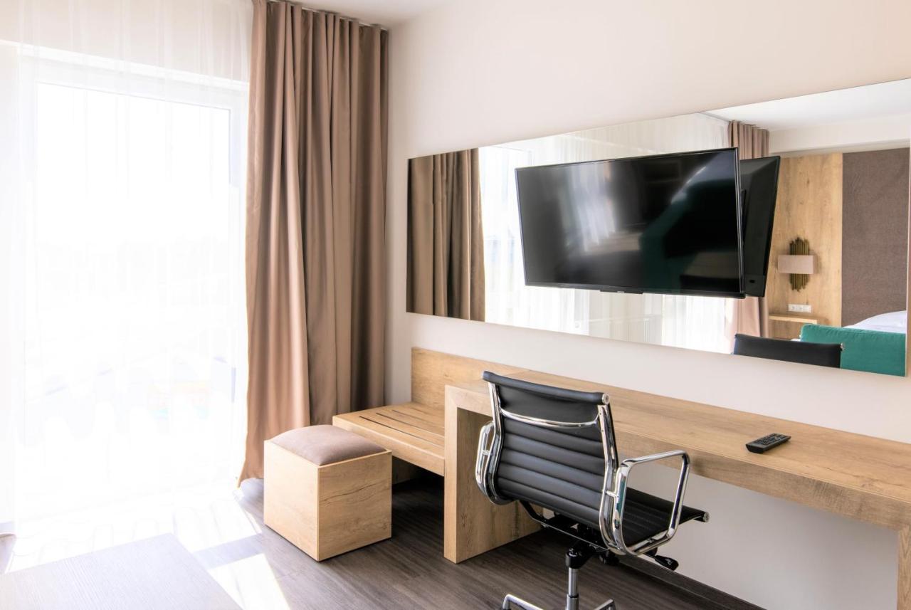 Luxstay Karben Neue Mitte - Self-Check-In Exterior foto